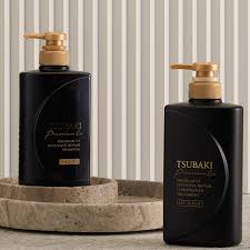 Shiseido - Tsubaki Premium EX Intensive Repair Shampoo – 490ml