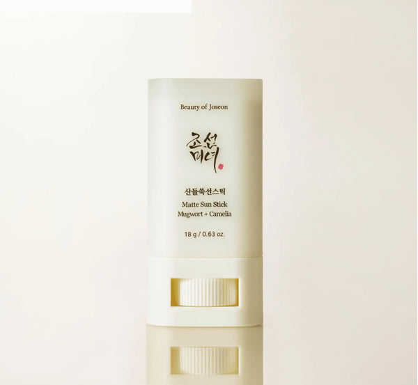 Matte Sun Stick : Mugwort+Camelia (SPF 50+ PA++++) - Krea Noir